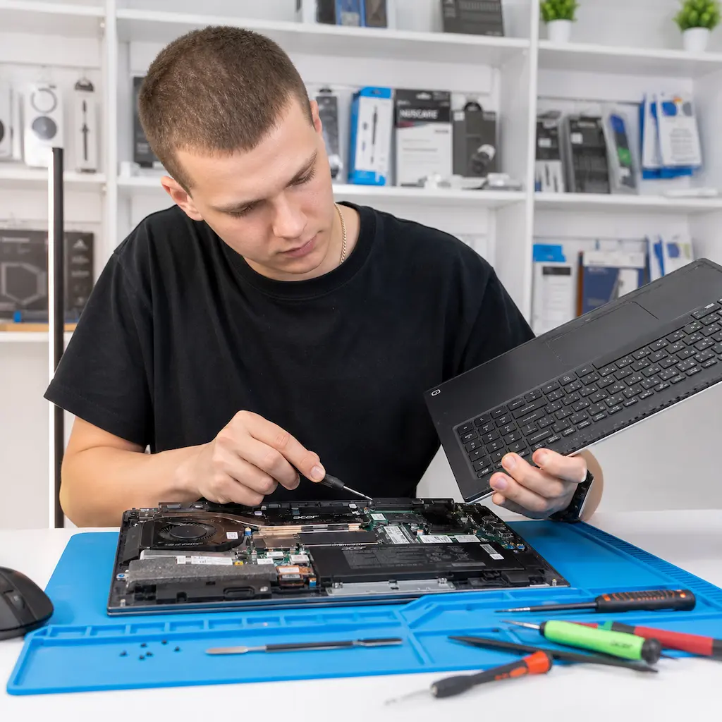 заменить клавиатуру на ноутбуке Acer в Пскове